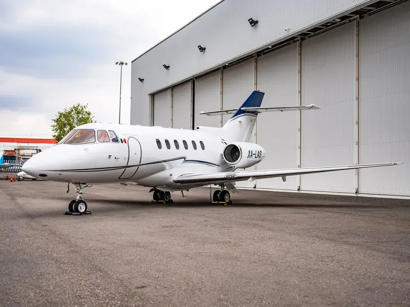 Guardian Jets — Aviones que se venden por los ojos.