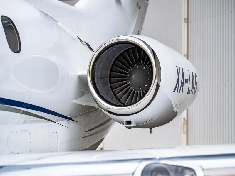 Guardian Jets — Aviones que se venden por los ojos.
