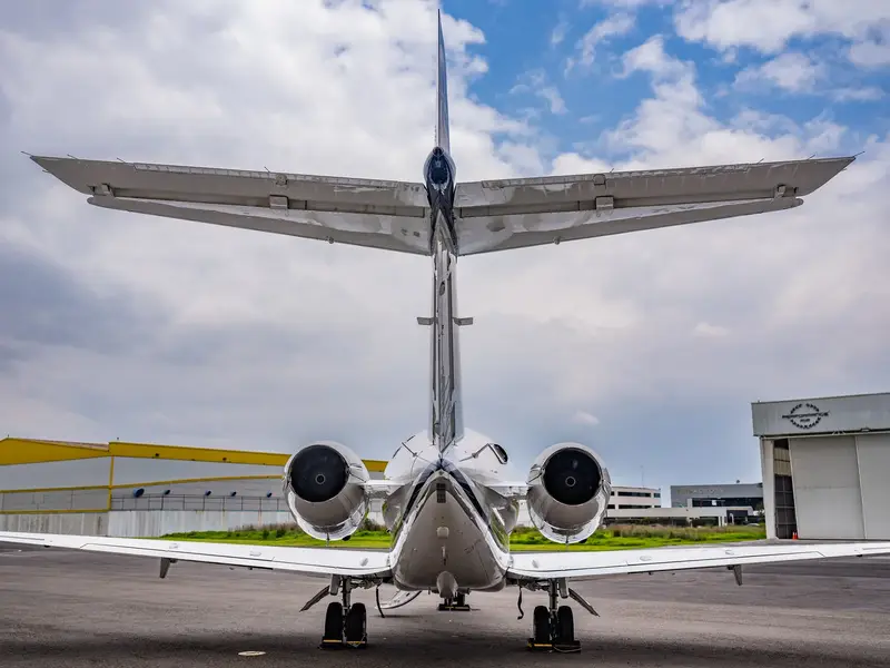 Guardian Jets — Aviones que se venden por los ojos.