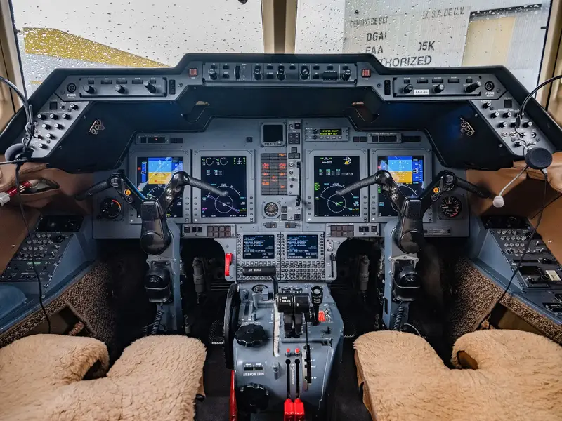 Guardian Jets — Aviones que se venden por los ojos.