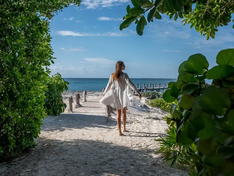 NIZUC Resort & Spa — NIZUC, el lujo en calma.