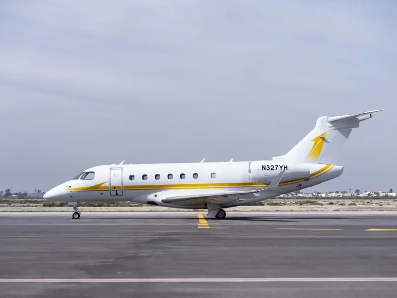 Ogara Jets — Cabina de autor.