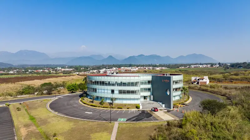 Red de Universidades Anáhuac — Diez campus, una sola identidad.